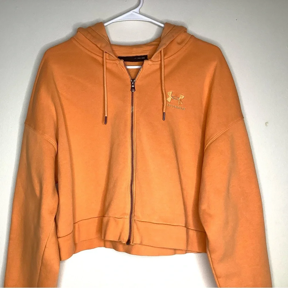 < Under Armour Orange Cropped Fleece Lined Jacket > - Picture 3 of 7